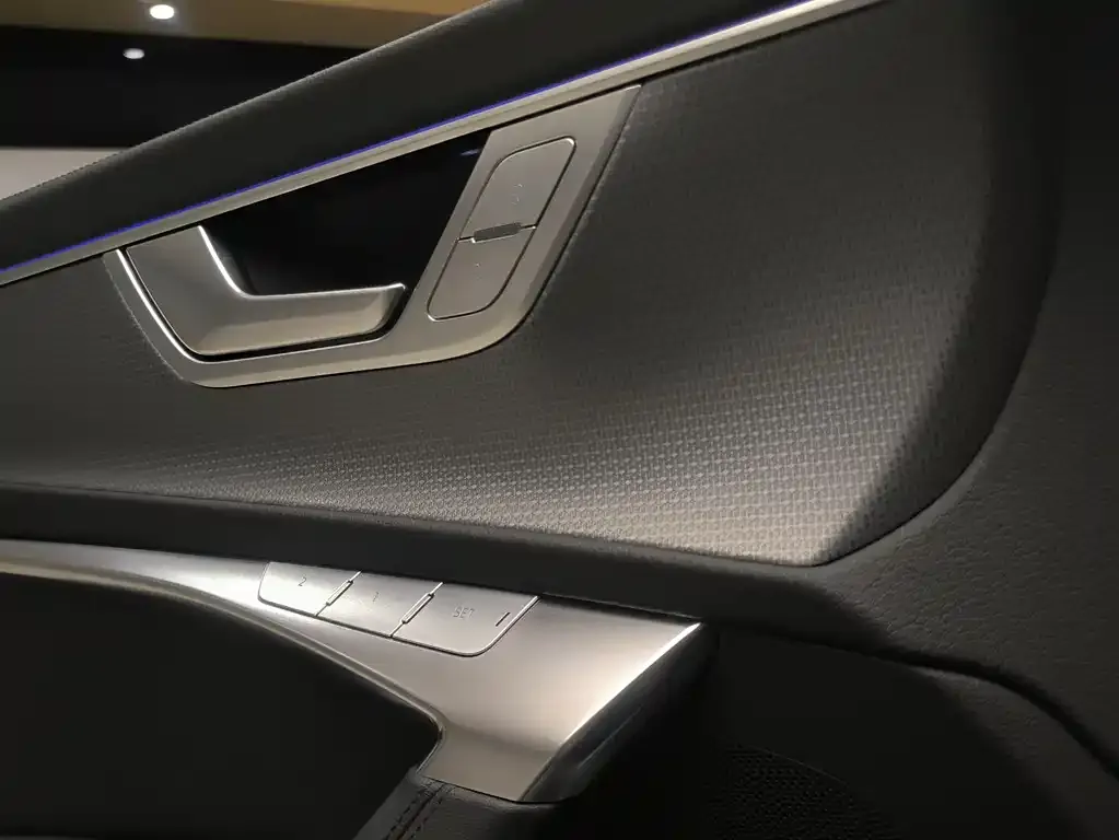 Audi A6 (Import) — фото 4