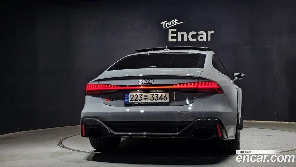 Audi RS7 — фото 4