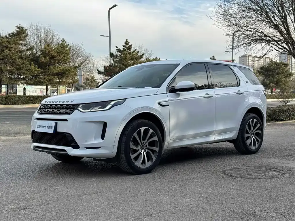 Land Rover Discovery Sport — фото 1