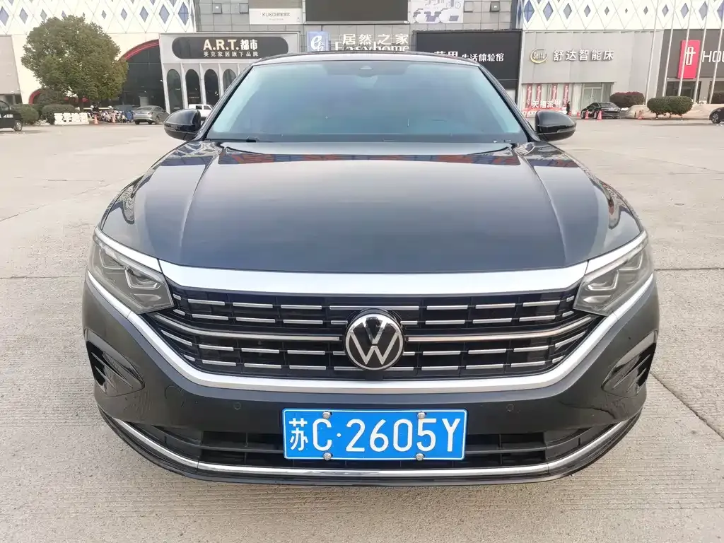 Volkswagen Passat — фото 9