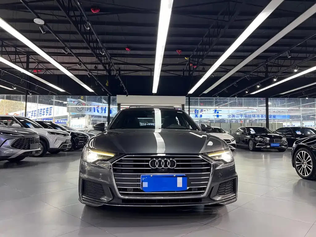 Audi A6L — фото 4