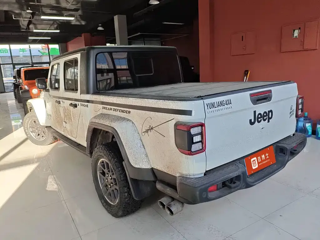 Jeep Gladiator — фото 3