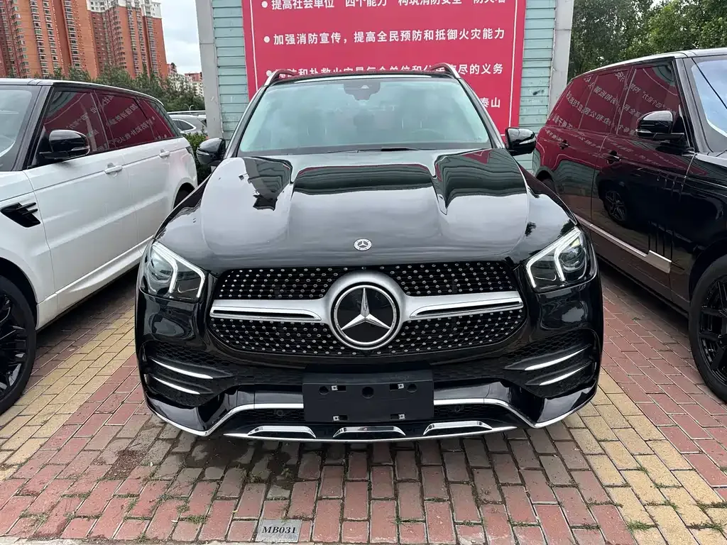Mercedes-Benz GLE — фото 7