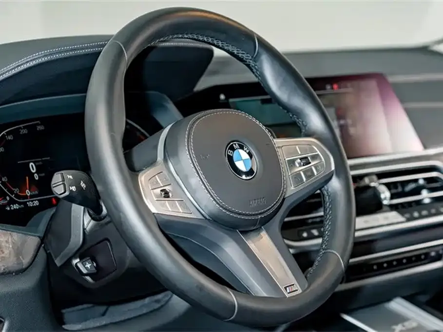 BMW X5 — фото 2