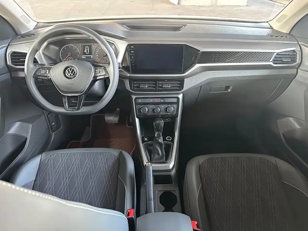 Volkswagen T-Cross — фото 2