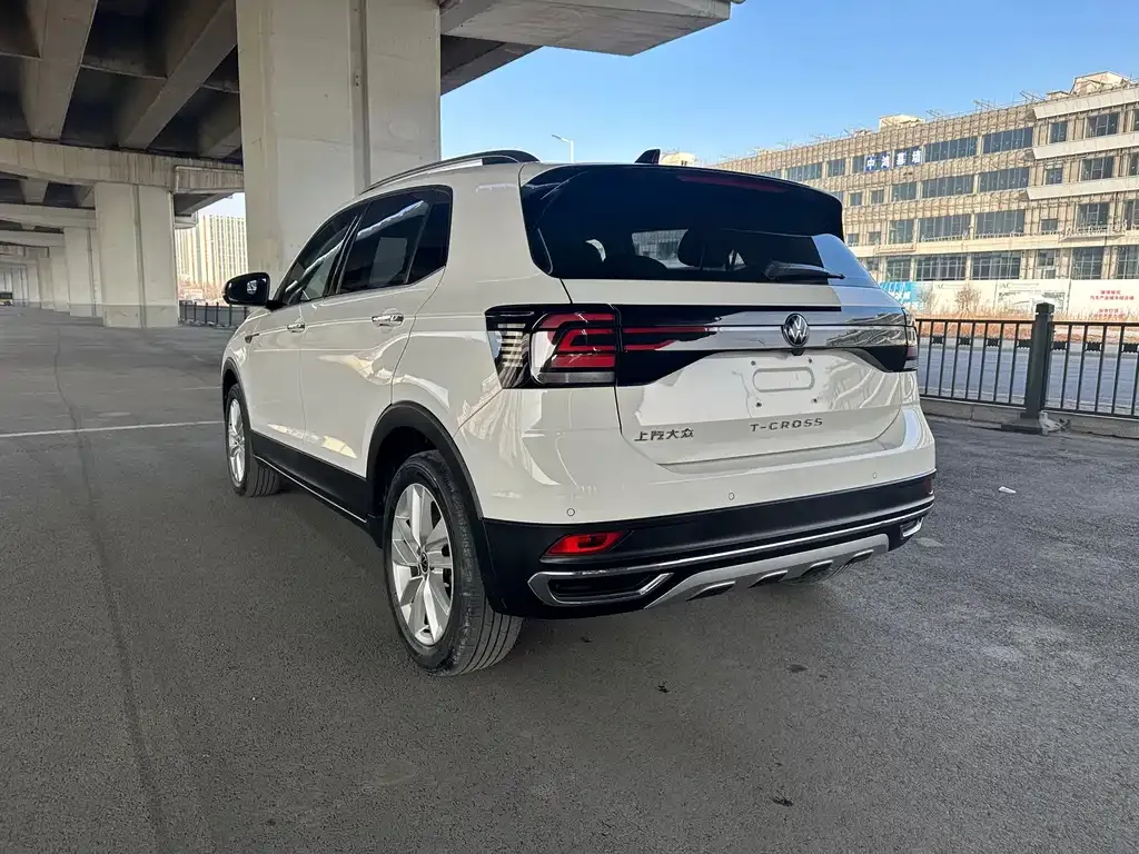 Volkswagen T-Cross — фото 4