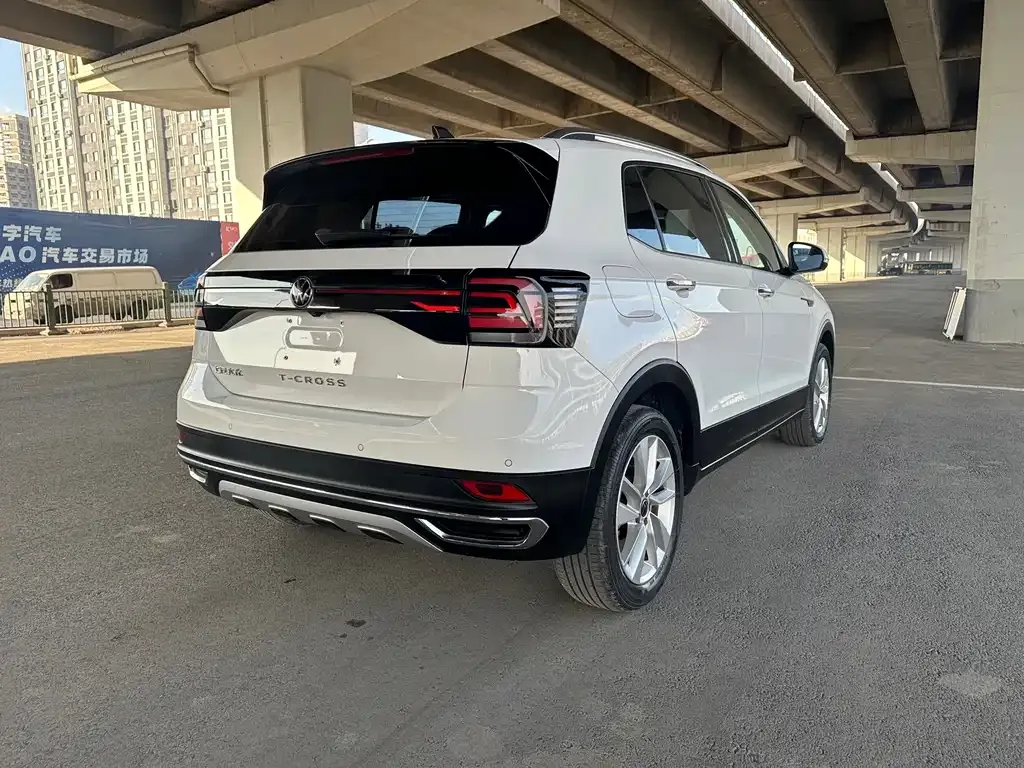 Volkswagen T-Cross — фото 5