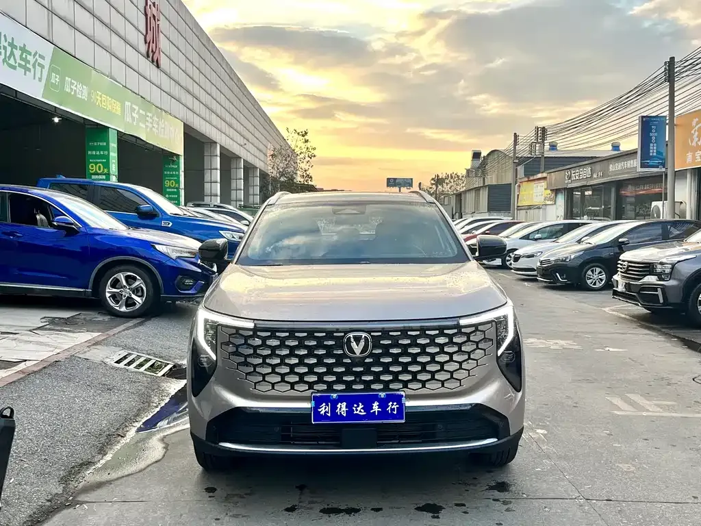 Changan CS55PLUS — фото 3