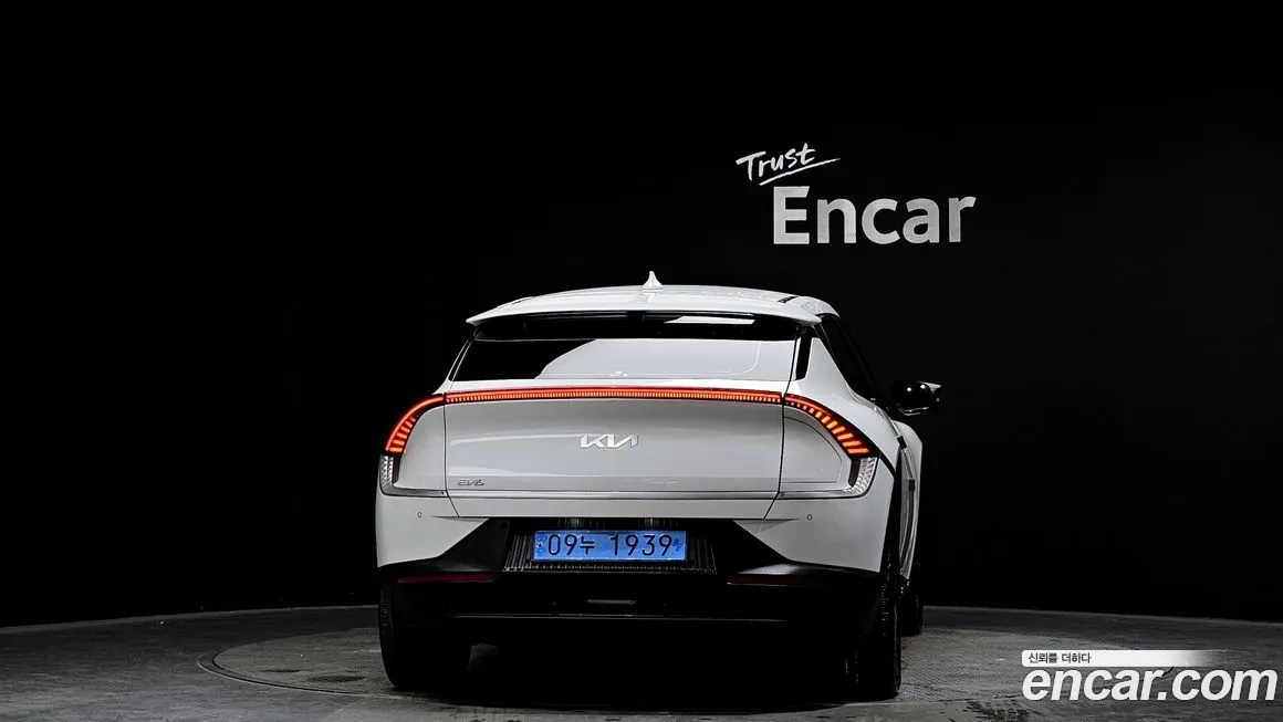 Kia EV6 — фото 3