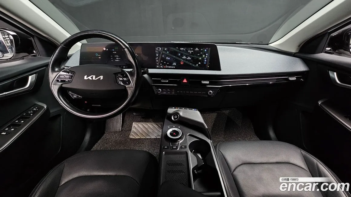 Kia EV6 — фото 9