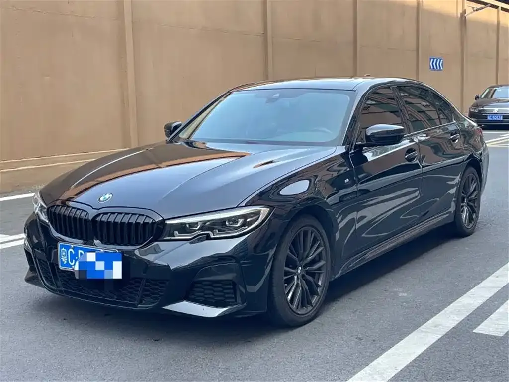 BMW 3 Series — фото 1