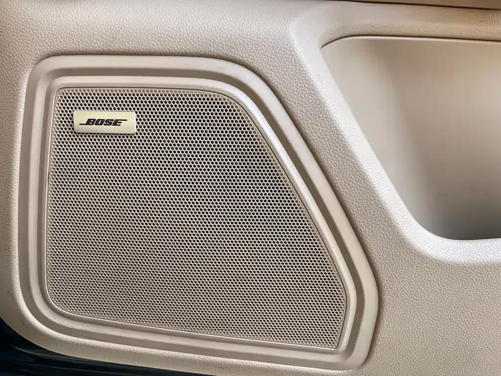 Porsche Macan — фото 9