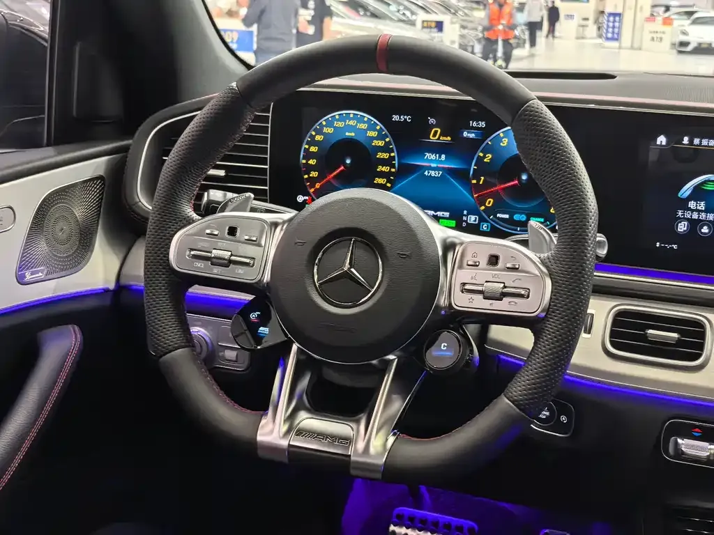 Mercedes-Benz GLE AMG — фото 9