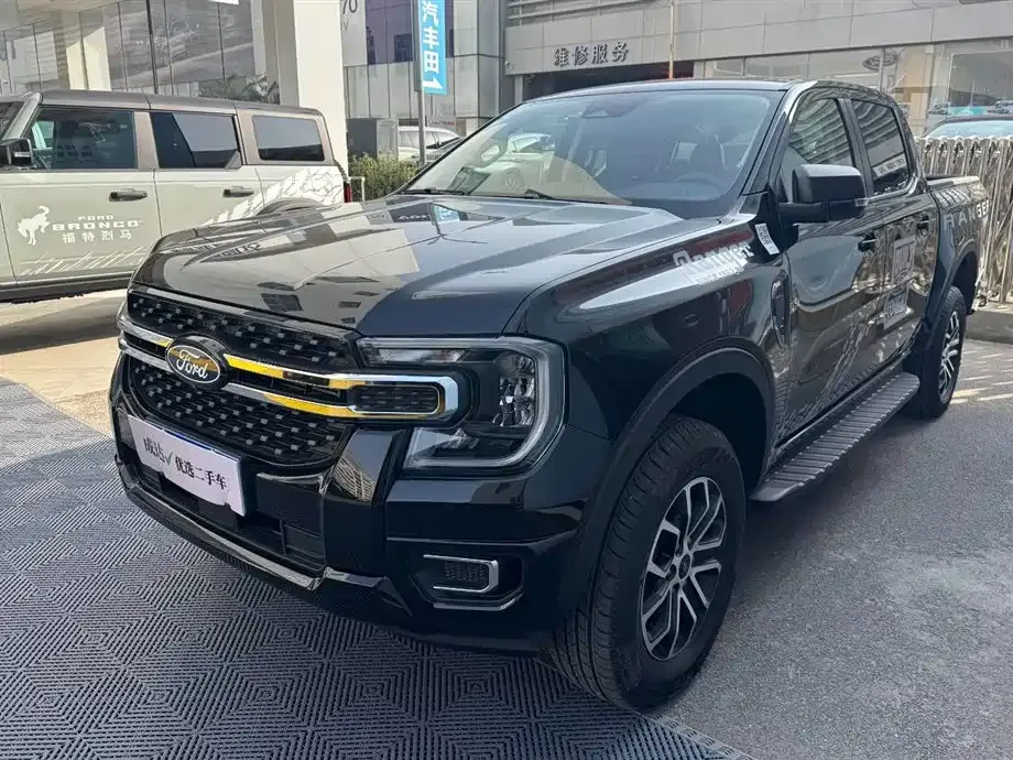 Ford Ranger — фото 1