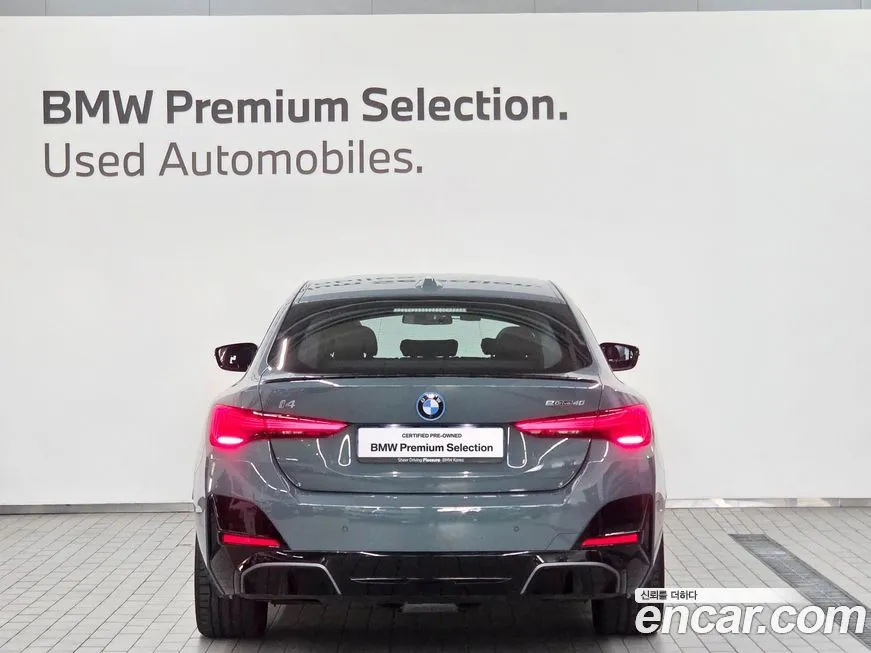 BMW i4 — фото 6
