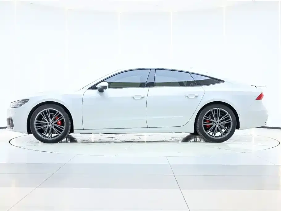 Audi A7 — фото 2