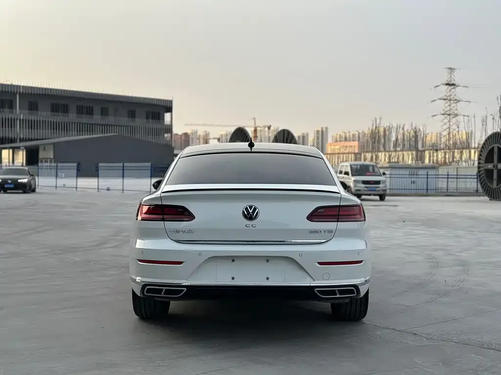 Volkswagen CC — фото 2