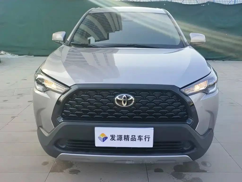 Toyota Corolla Cross — фото 3