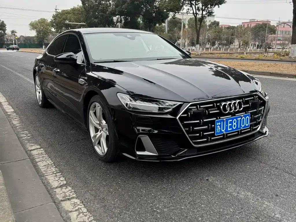 Audi A7L — фото 10