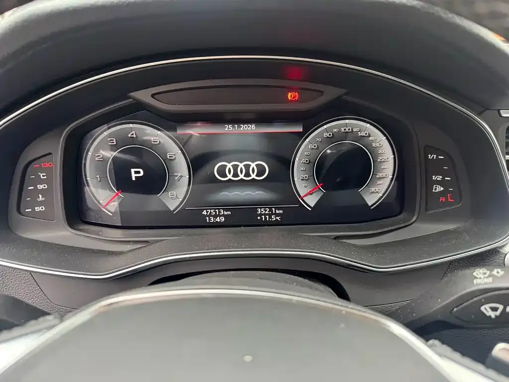 Audi A7L — фото 7