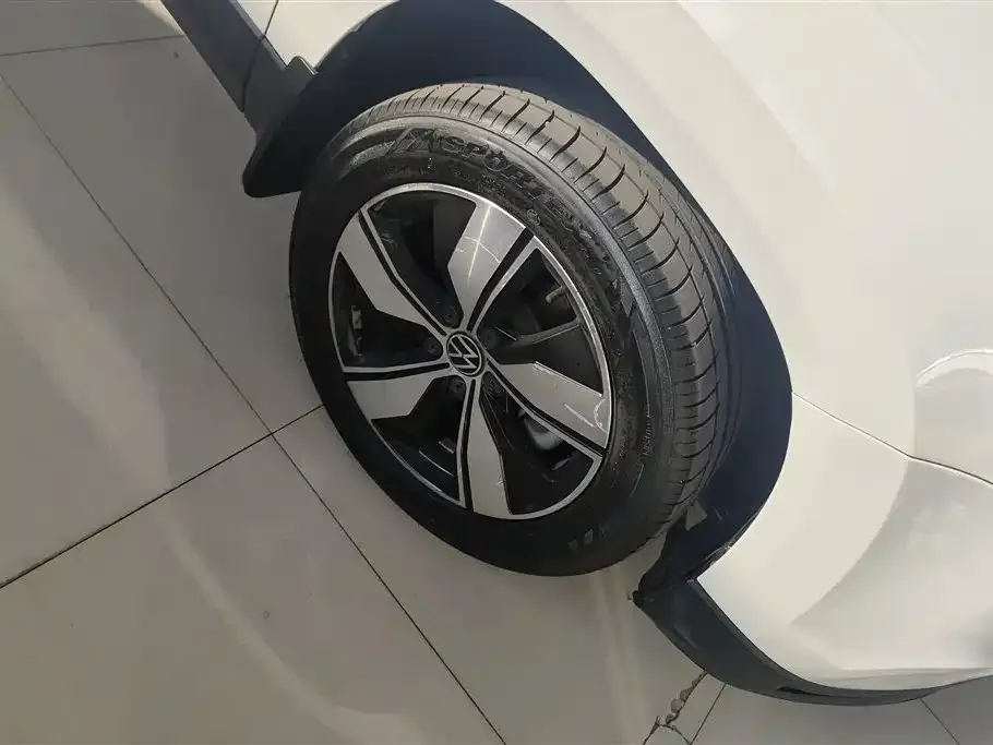 Volkswagen Tharu — фото 8