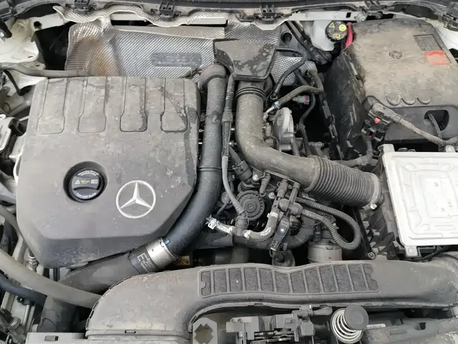 Mercedes-Benz GLA — фото 10