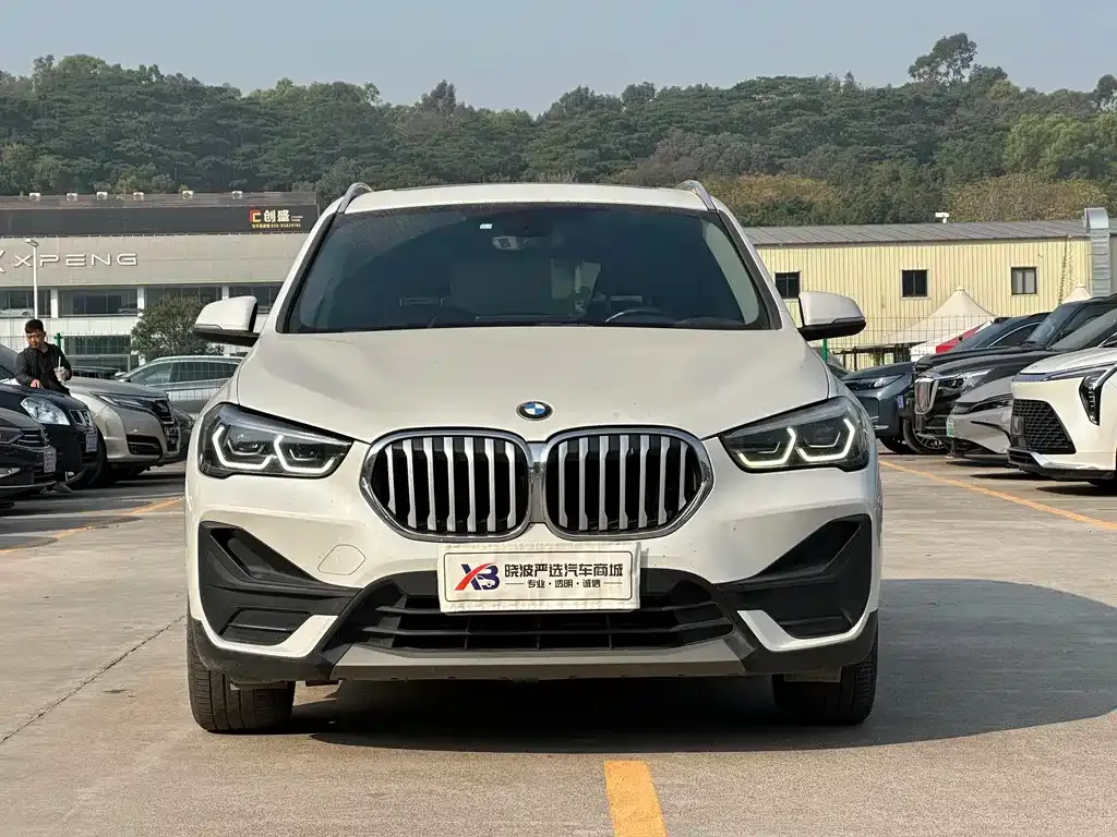 BMW X1 — фото 3
