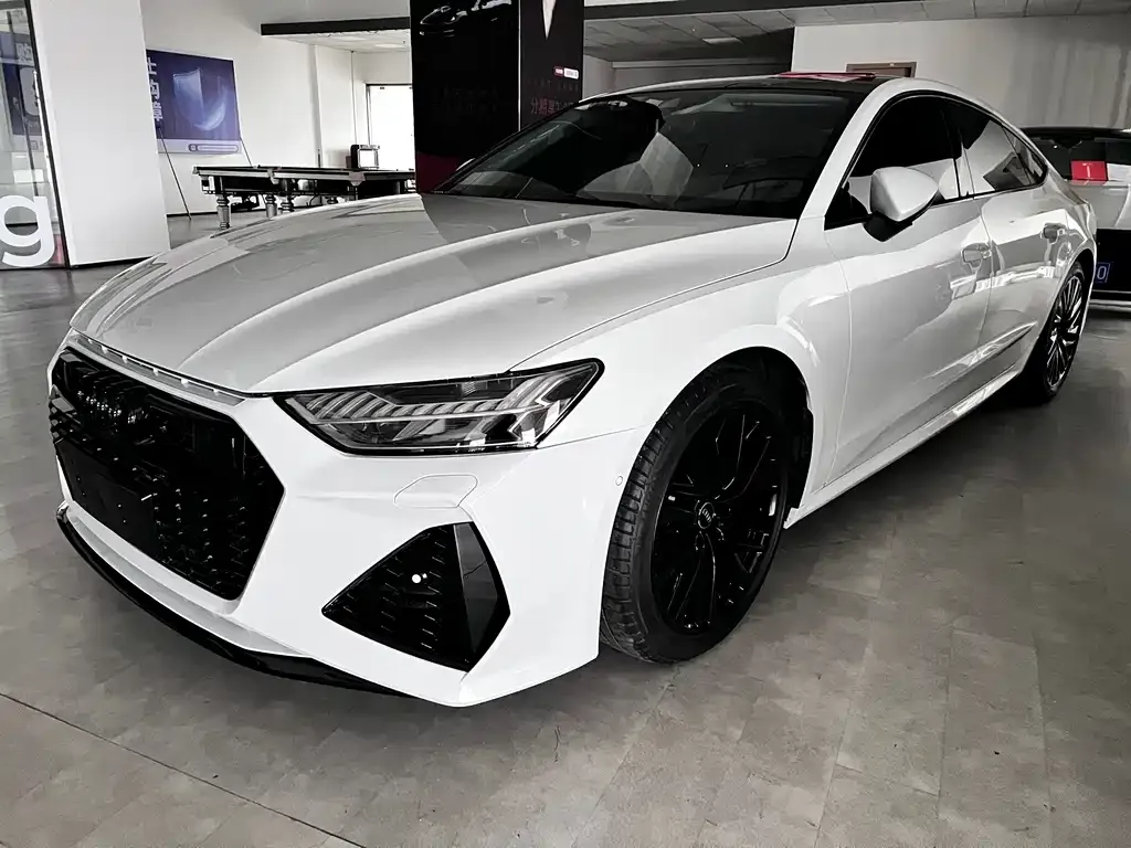 Audi A7 — фото 1