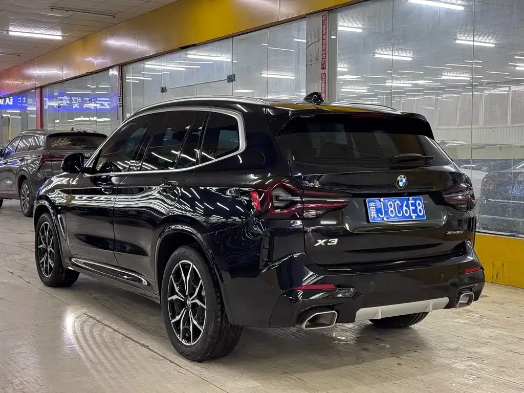 BMW X3 — фото 8
