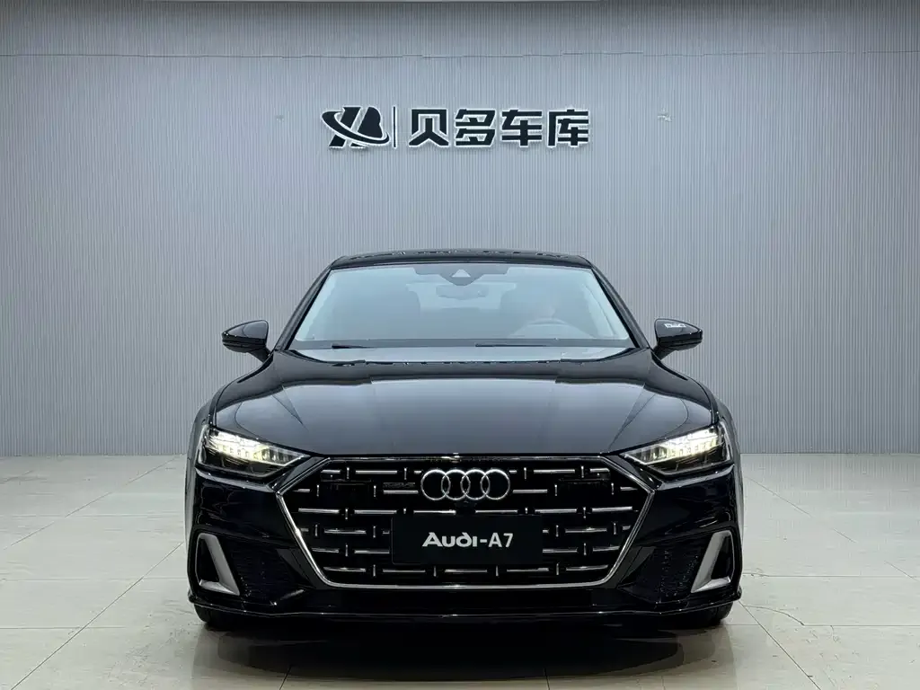 Audi A7L — фото 2