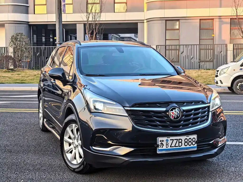 Buick Envision Plus — фото 2
