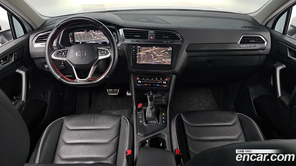 Volkswagen Tiguan — фото 5