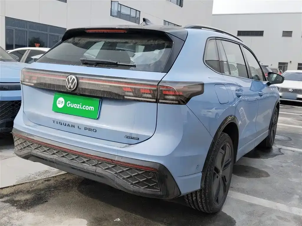 Volkswagen Tiguan L — фото 4