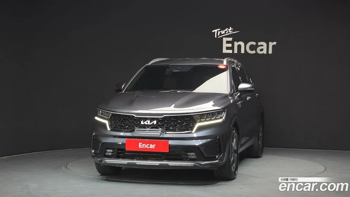 Kia Sorento — фото 7
