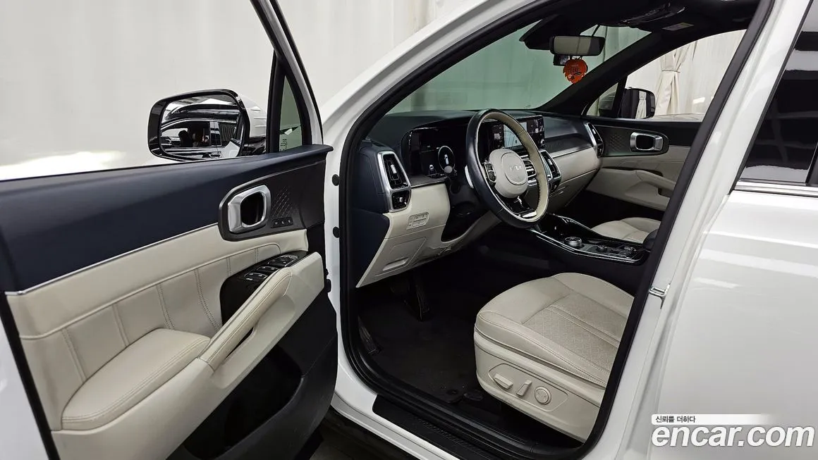Kia Sorento — фото 5
