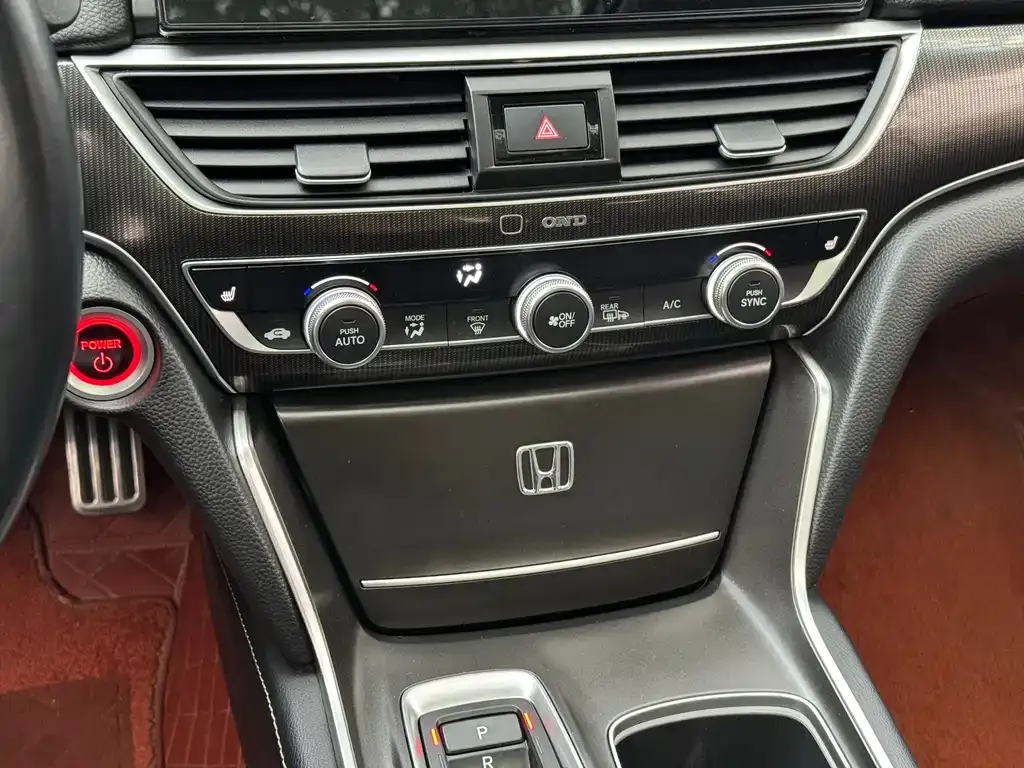 Honda Accord — фото 2