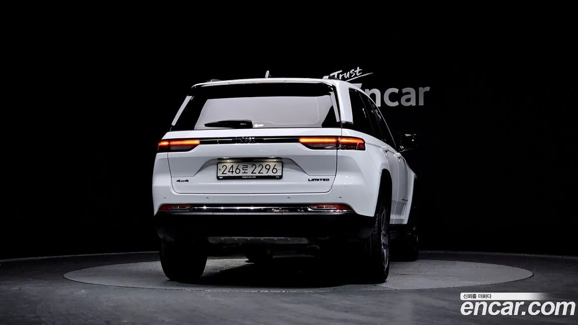 Jeep Cherokee — фото 3