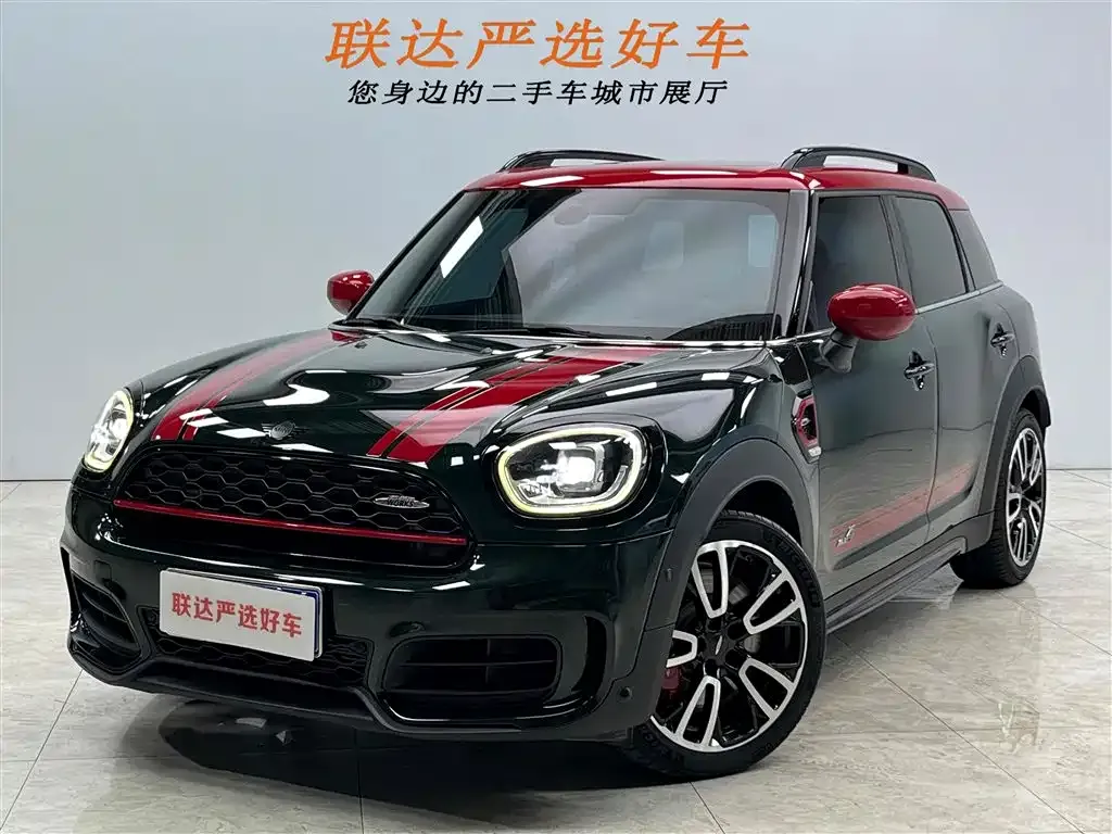 MINI Countryman JCW — фото 1