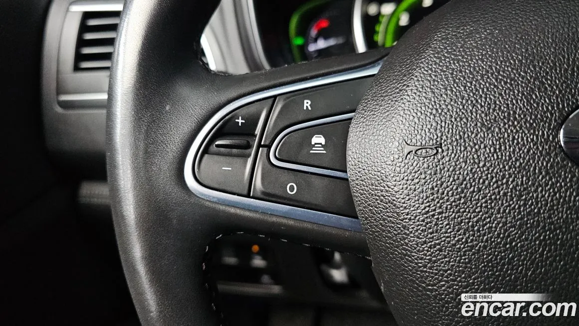 Renault Korea (Samsung) QM6 — фото 10