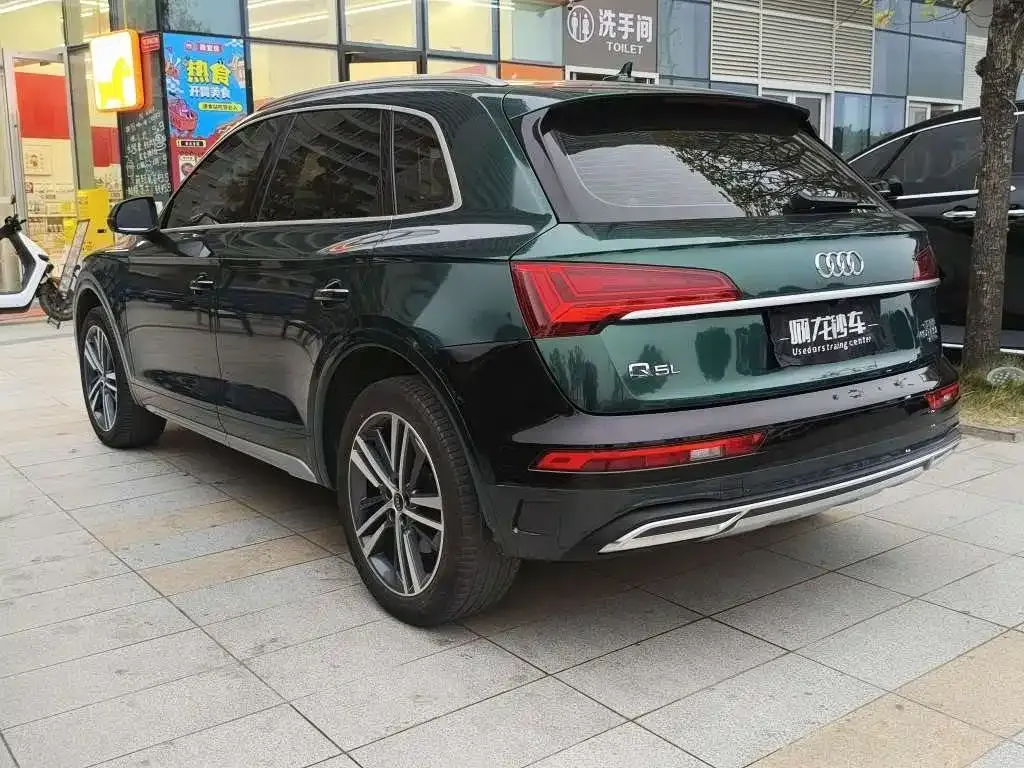 Audi Q5L — фото 5