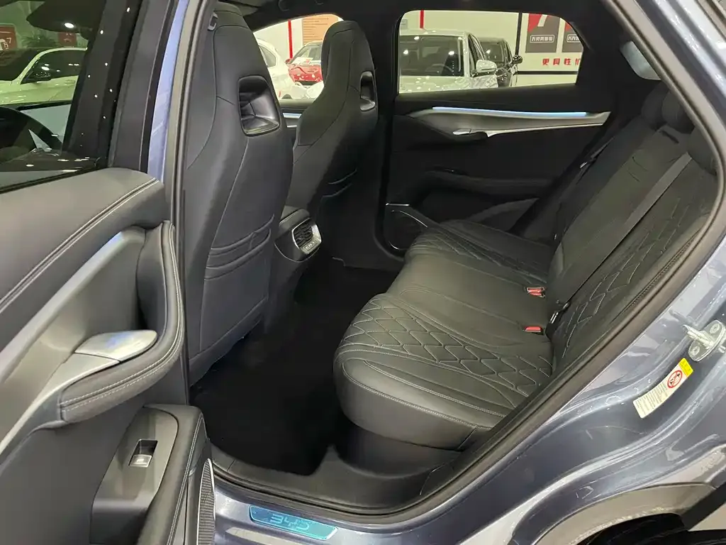 BYD Seal 07 EV — фото 6