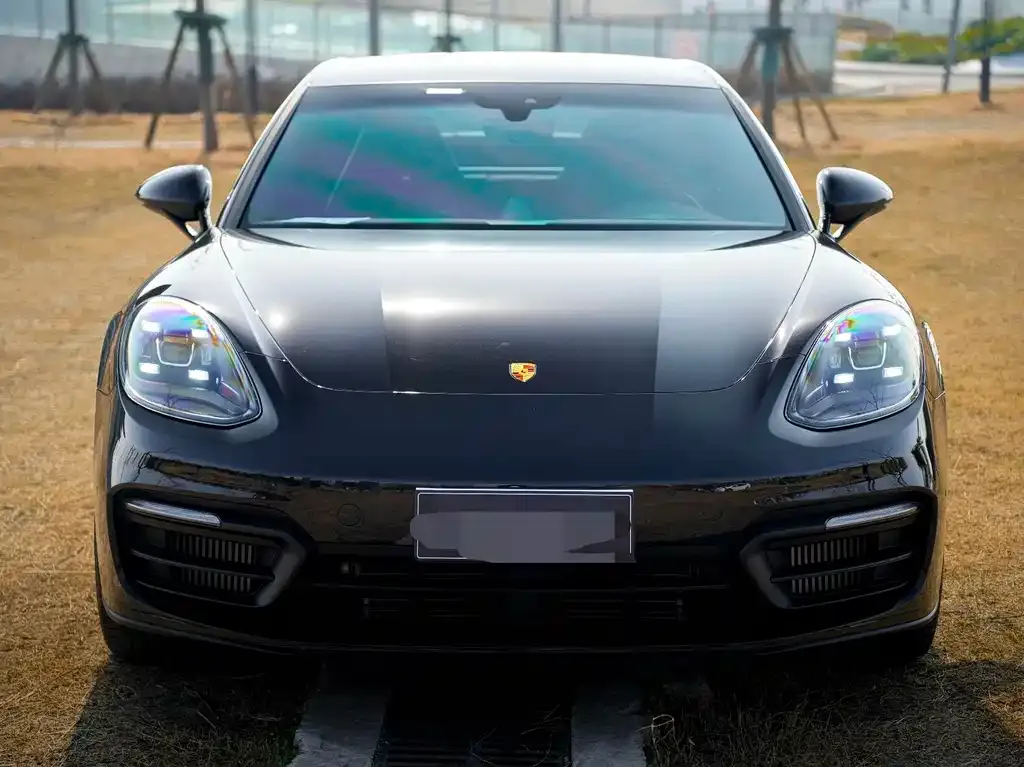 Porsche Panamera — фото 10