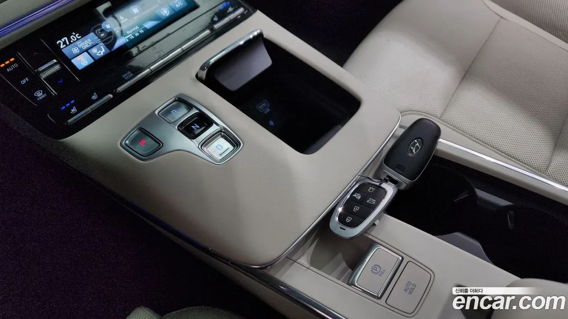 Hyundai Grandeur — фото 10