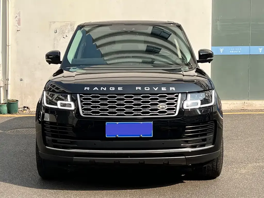 Land Rover Range Rover — фото 1