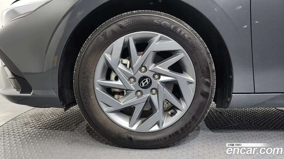 Hyundai AVANTE — фото 10