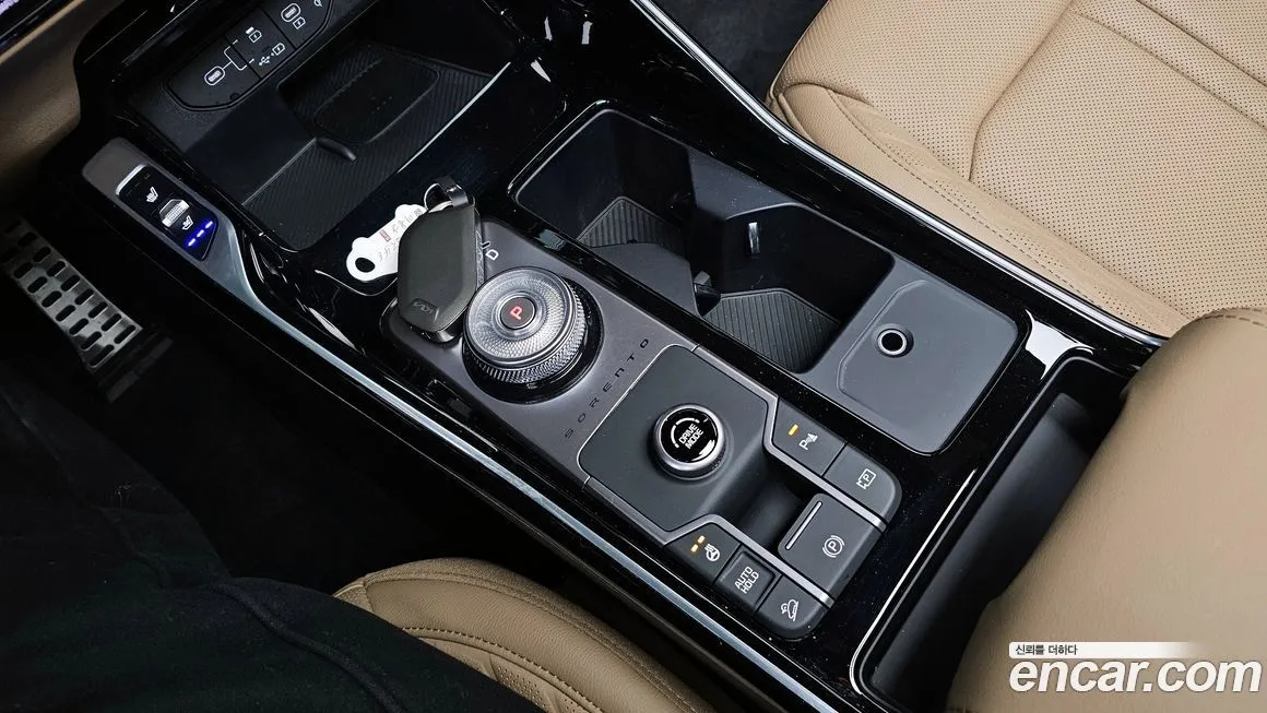 Kia Sorento — фото 4