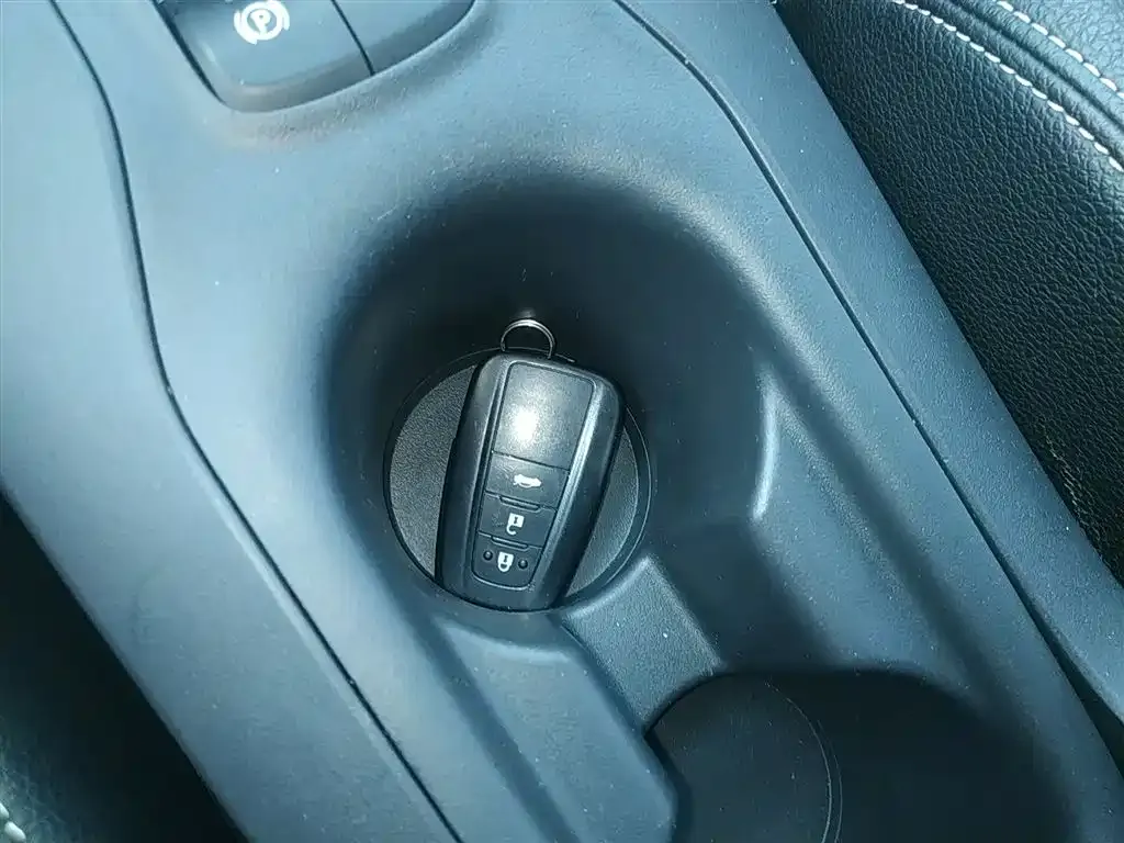 Toyota Allion — фото 3