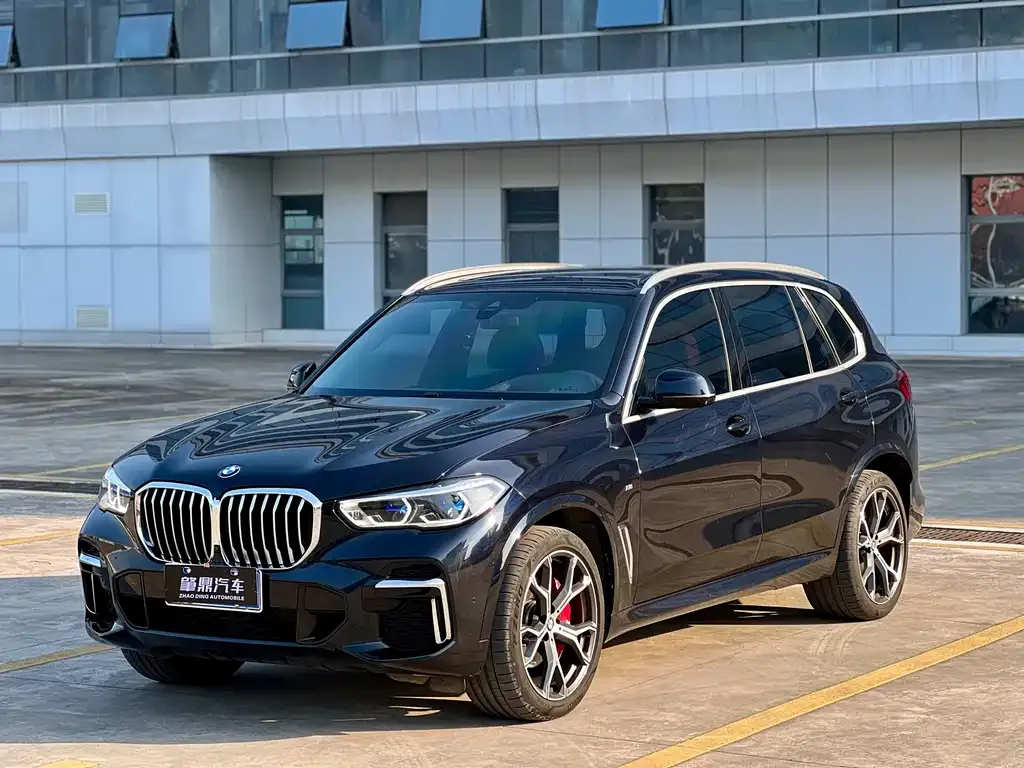 BMW X5 — фото 1