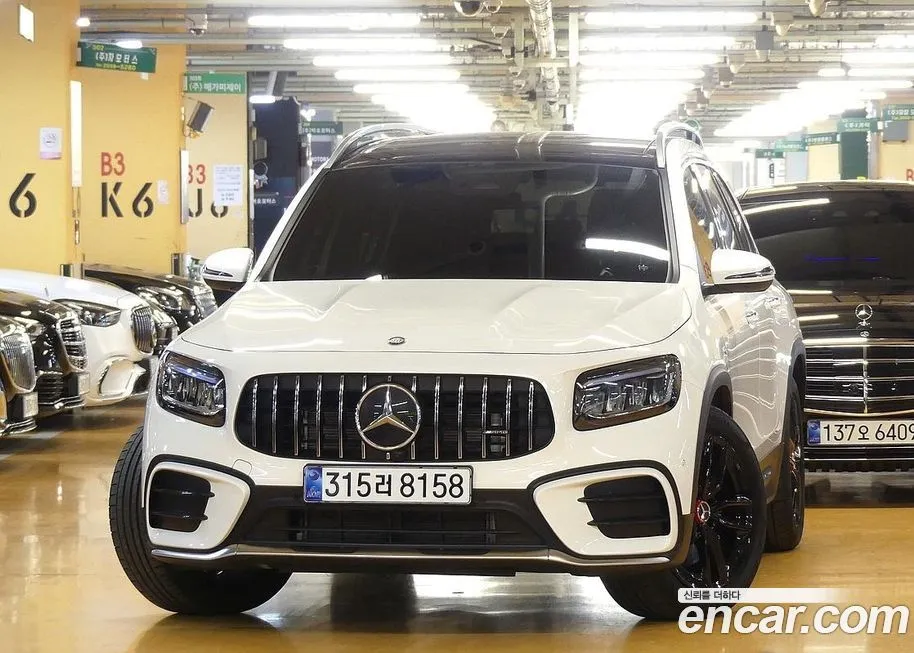Mercedes-Benz GLB-Class — фото 9
