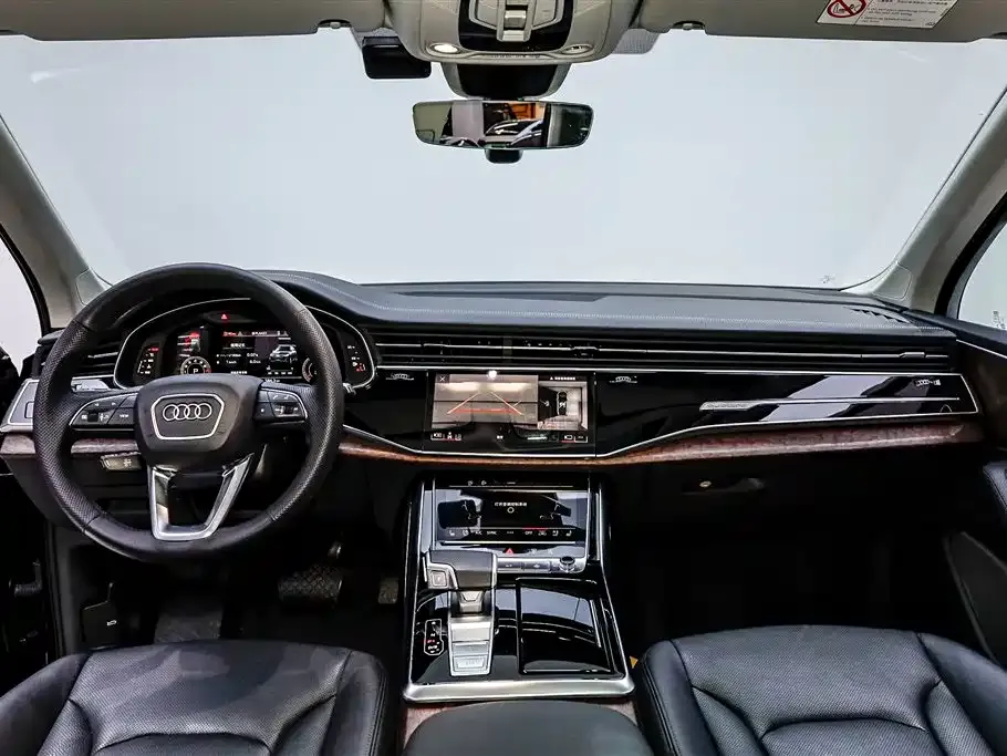 Audi Q7 — фото 2